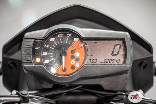 Мотоцикл KTM 690DUKE 2013, БЕЛЫЙ,ЧЕРНЫЙ фото 9