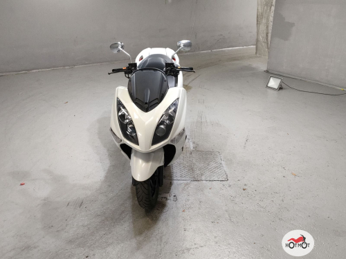 Скутер YAMAHA Majesty 250 2011, белый фото 3