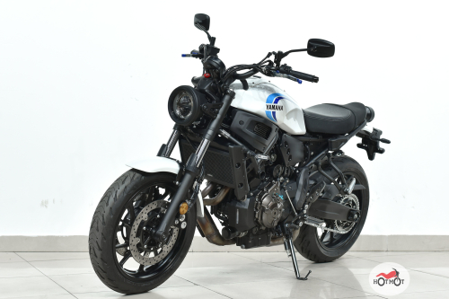 Мотоцикл YAMAHA XSR700 2023, БЕЛЫЙ фото 2