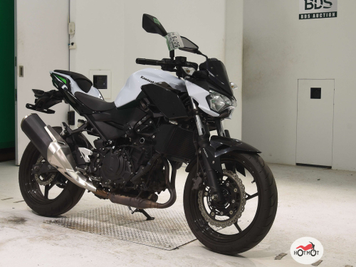 Мотоцикл KAWASAKI Z 400 2020, Белый фото 3