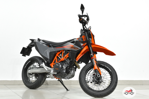 Мотоцикл KTM 690 SMC R 2022, СЕРЫЙ