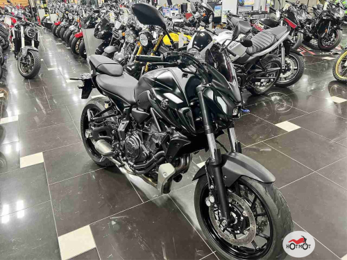 Мотоцикл YAMAHA MT-07 (FZ-07) 2023, черный фото 3