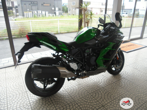 Мотоцикл KAWASAKI Ninja H2 SX 2023, Зеленый фото 3