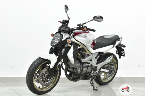 Мотоцикл SUZUKI SFV 650 GLADIUS 2011, БЕЛЫЙ фото 2