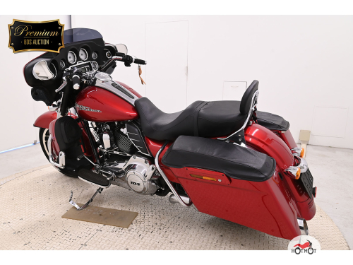 Мотоцикл HARLEY-DAVIDSON Street Glide 2012, Красный фото 6
