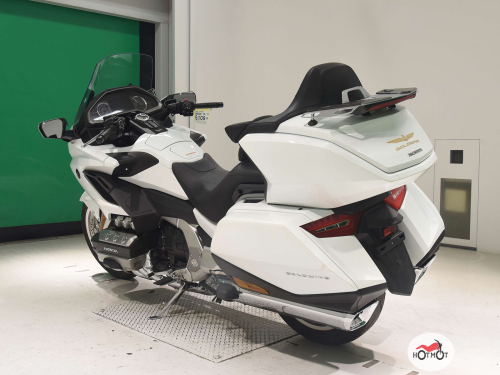 Мотоцикл HONDA GL 1800 2018, Белый фото 6
