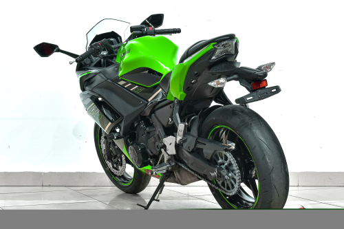 Мотоцикл KAWASAKI ER-6f (Ninja 650R) 2021, Зеленый фото 8