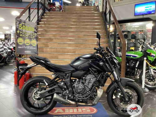 Мотоцикл YAMAHA MT-07 (FZ-07) 2023, черный фото 2