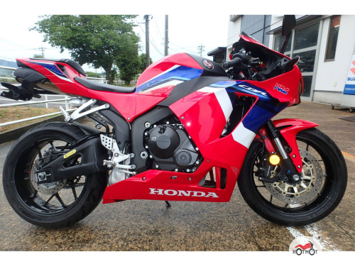 Мотоцикл HONDA CBR 600RR 2021, Красный фото 2