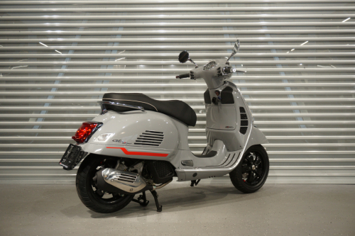 Скутер VESPA GTS 150 2023, СЕРЫЙ фото 5