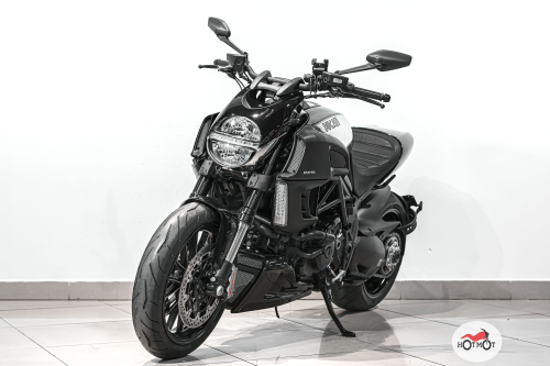 Мотоцикл DUCATI Diavel 2013, Черный фото 2