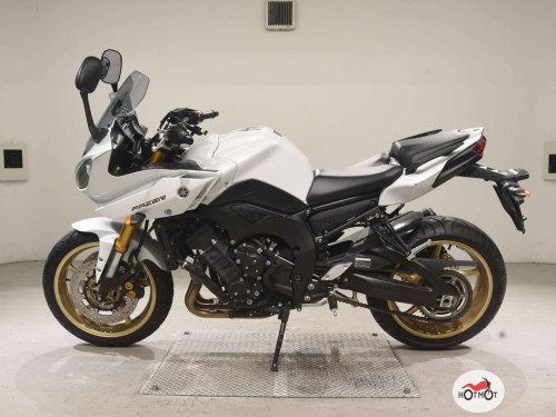 Мотоцикл YAMAHA FZ8 2011, белый