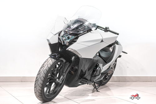 Мотоцикл HONDA NM4  2015, БЕЛЫЙ фото 2