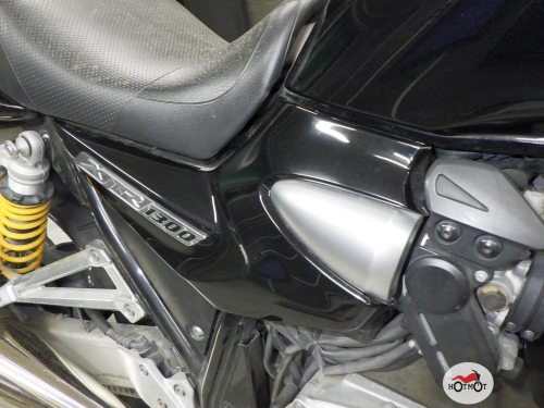 Мотоцикл YAMAHA XJR1300 2011, черный фото 11
