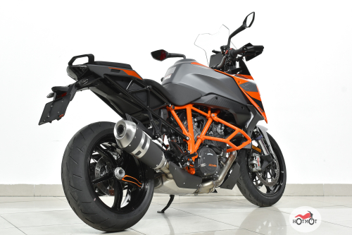 Мотоцикл KTM 1290 Super Duke GT 2022, СЕРЫЙ фото 7