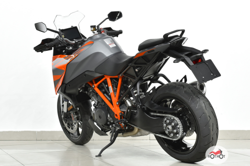 Мотоцикл KTM 1290 Super Duke GT 2023, Оранжевый фото 8