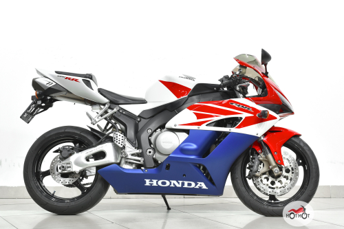 Мотоцикл HONDA CBR 1000RR/RA Fireblade 2005, Белый фото 3