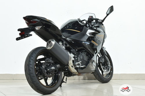 Мотоцикл KAWASAKI Ninja 400 2020, Черный фото 7