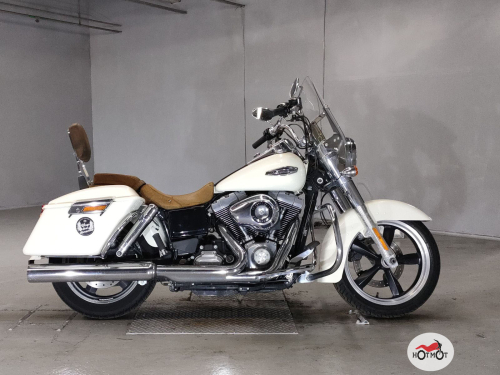 Мотоцикл HARLEY-DAVIDSON Dyna Switchback 2014, белый фото 2