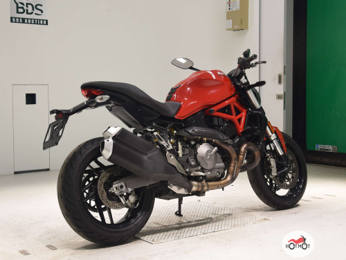 Мотоцикл DUCATI Monster 821 2018, Красный фото 5