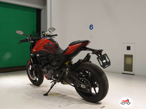 Мотоцикл DUCATI Monster (2021-н.в.) 2021, Красный фото 6