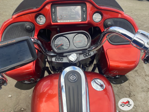 Мотоцикл HARLEY-DAVIDSON CVO Road Glide 2018, Красный фото 5
