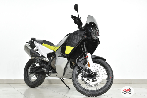 Мотоцикл Husqvarna Norden 901 2023, Черный