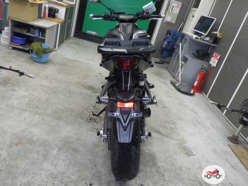 Мотоцикл YAMAHA MT-07 (FZ-07) 2022, черный фото 8