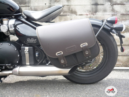 Мотоцикл TRIUMPH Bonneville Bobber 2021, Черный фото 10
