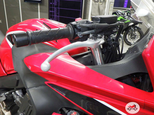 Мотоцикл HONDA CBR 650F 2018, Красный фото 10