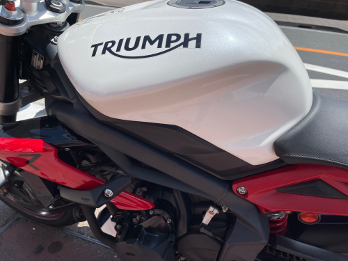Мотоцикл TRIUMPH Street Triple 2015, БЕЛЫЙ фото 6