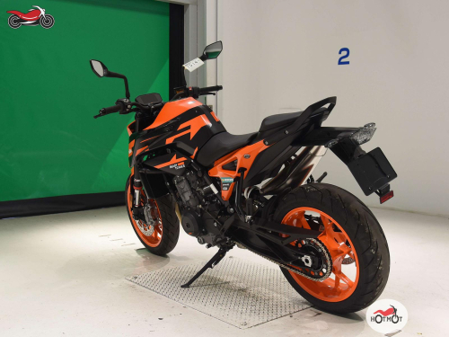 Мотоцикл KTM 890 Duke GP 2022, ЧЕРНЫЙ фото 6