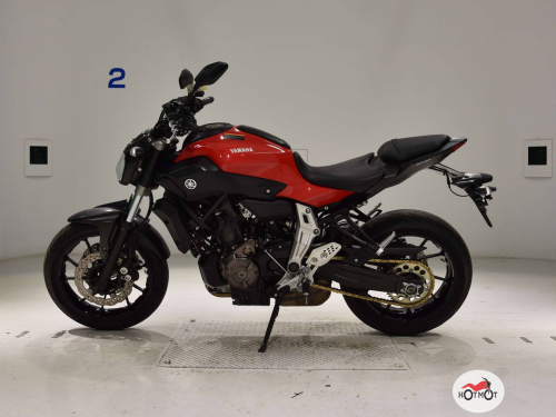 Мотоцикл YAMAHA MT-07 (FZ-07) 2016, Красный