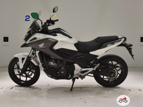 Мотоцикл HONDA NC 750X 2021, Белый