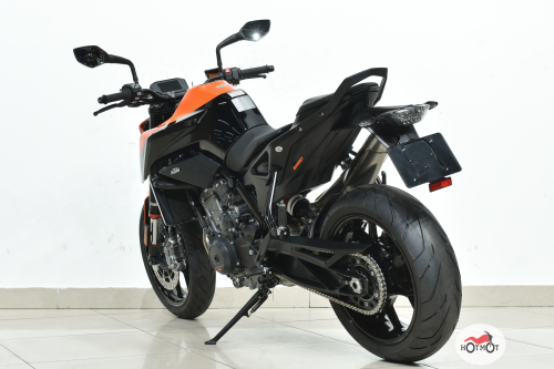 Мотоцикл KTM 890 Duke 2022, Черный фото 8