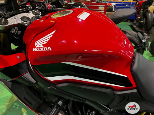 Мотоцикл HONDA CBR 650R 2021, Красный фото 4