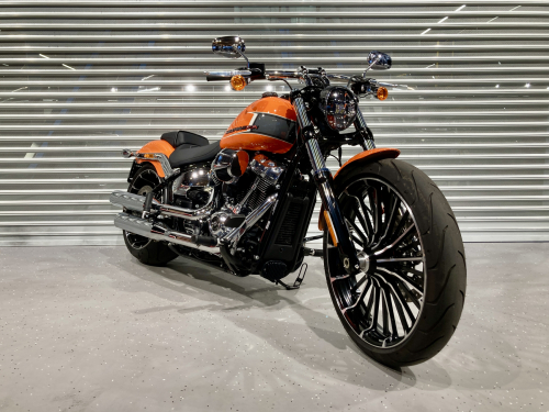 Мотоцикл Harley-Davidson Breakout 2023, ОРАНЖЕВЫЙ фото 3