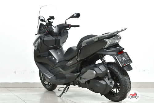 Скутер BMW C 400 GT 2021, черный фото 8