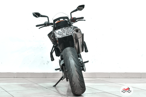 Мотоцикл KTM 890 Duke 2022, Черный фото 6