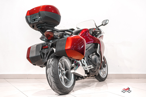 Мотоцикл HONDA VFR 1200  2010, Красный фото 7