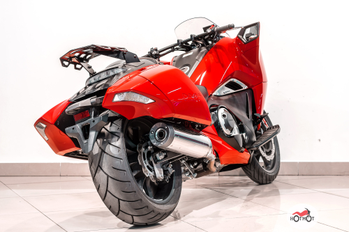 Мотоцикл HONDA NM4 2015, Красный фото 7