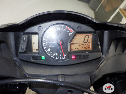 Мотоцикл HONDA CBR 600RR 2013, Черный фото 9