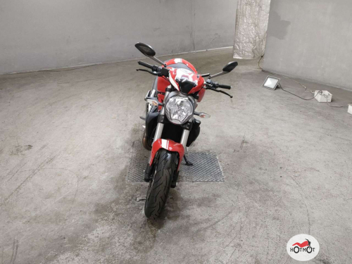 Мотоцикл DUCATI Monster 821 2016, Красный фото 3