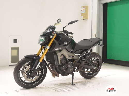 Мотоцикл YAMAHA MT-09 (FZ-09) 2015, ФИОЛЕТОВЫЙ фото 4