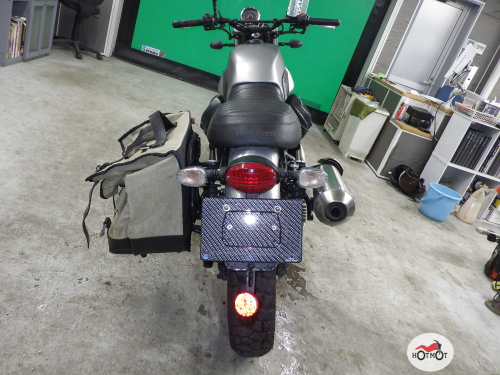 Мотоцикл MOTO GUZZI V 7 2019, серый фото 8