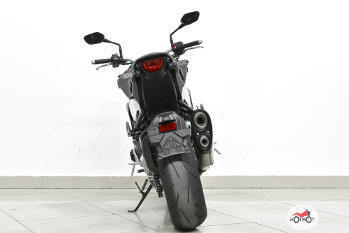 Мотоцикл HONDA CB1000R 2020, СЕРЫЙ фото 6