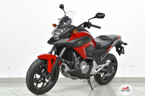 Мотоцикл HONDA NC 700X 2013, Красный фото 2