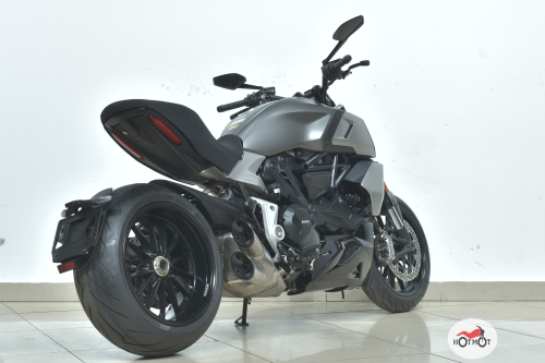 Мотоцикл DUCATI Diavel 2020, СЕРЫЙ фото 7