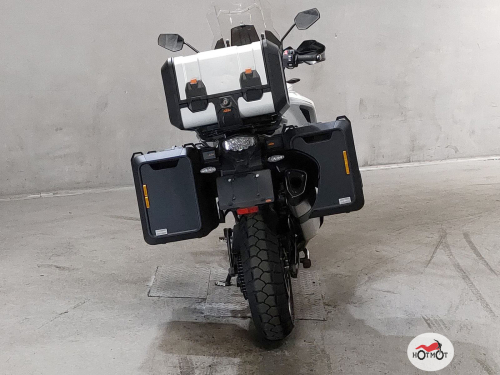 Мотоцикл KTM 1290 Super Adventure R 2015, Белый фото 4