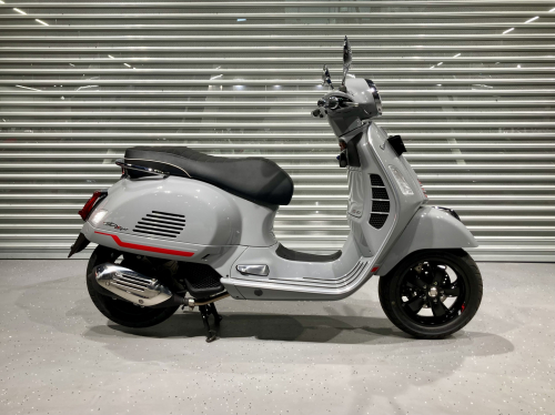 Скутер VESPA GTS 150 2023, СЕРЫЙ